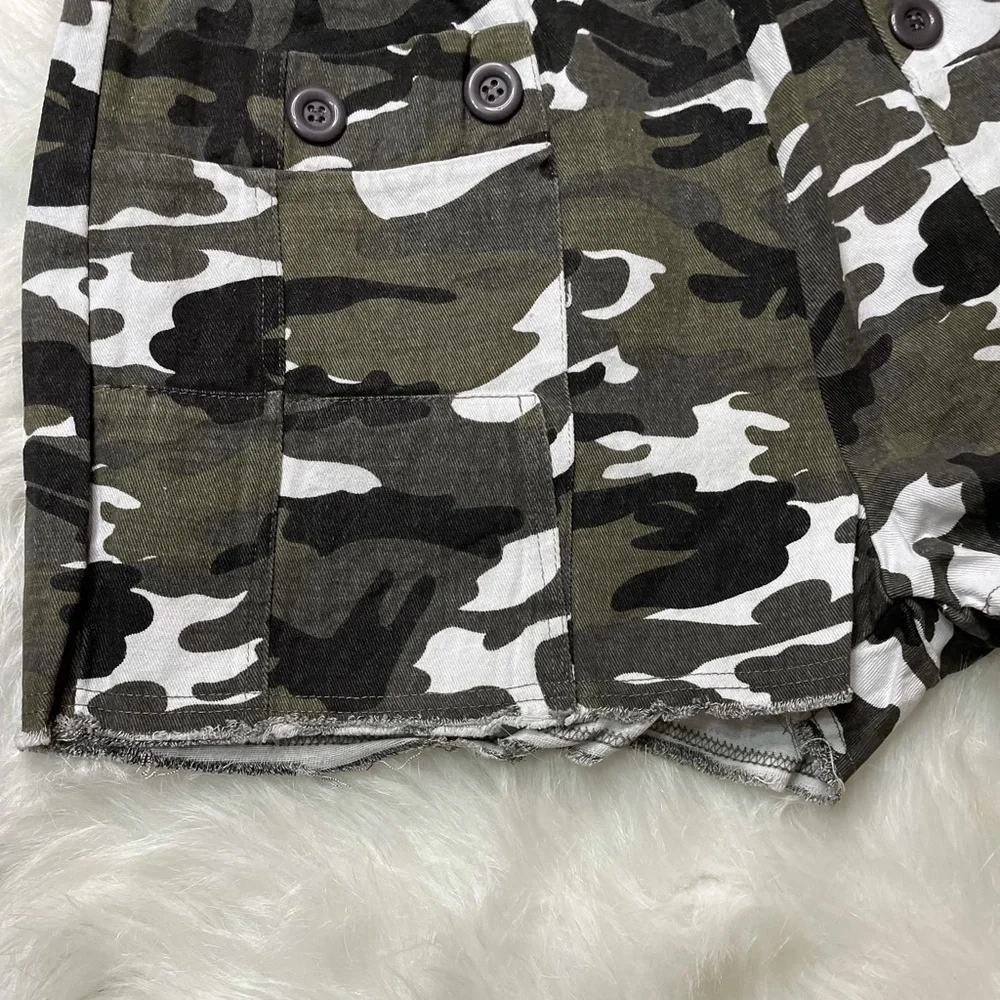 BETTER BE OLIVE/GREY CAMOUFLAGE SHORTS